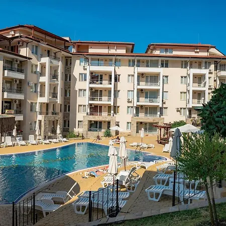 Lejlighedshotel Sunny Hills - Menada