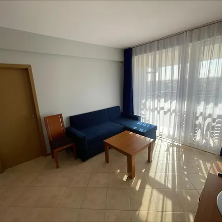 Lejlighedshotel Sunny Hills - Menada